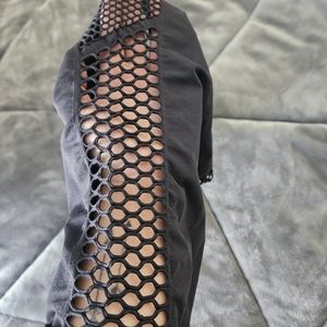 Brand new La Senza fishnet tube top